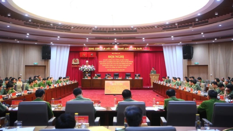 Bộ Công An Sơ Kết Quý I/2026: Giảm Sâu Tội Phạm, Đẩy Mạnh Chuyển Đổi Số