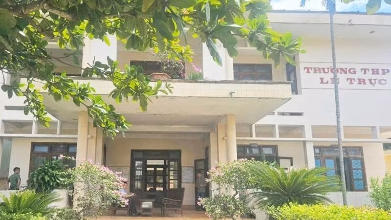 Trường trung học phổ thông Lê Trực. (Ảnh: BT)