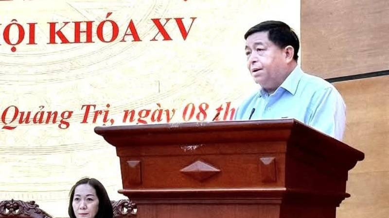 Phó Thủ tướng Nguyễn Chí Dũng phát biểu ý kiến tại hội nghị tiếp xúc cử tri. 1000018439-1.jpg