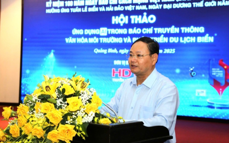 Thứ trưởng Lê Minh Ngân phát biểu tại hội thảo. z6678079893533-dea81f239340fd0e43886a9a367d14ec-5738.jpg