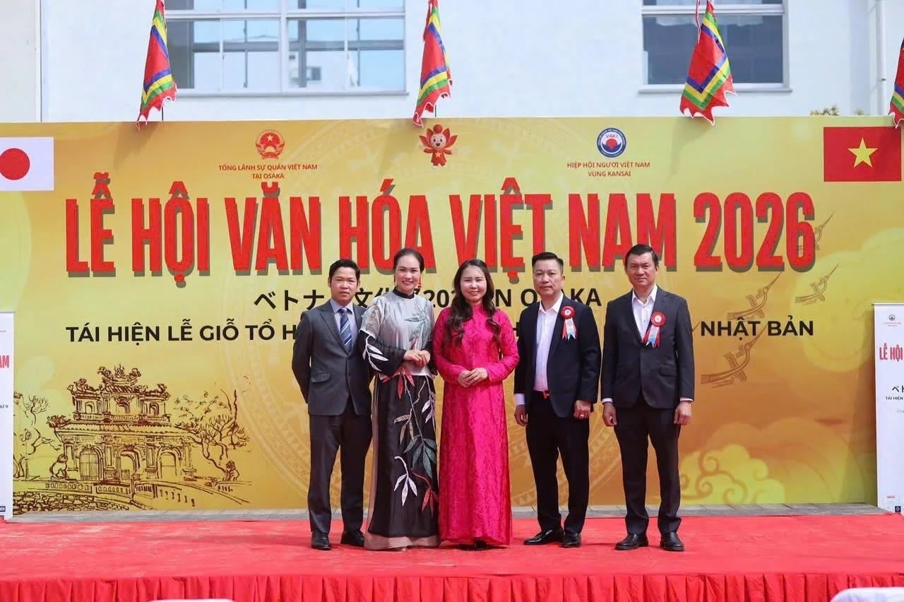 Kiều bào xúc động khi tham gia tái hiện Giỗ Tổ Hùng Vương tại Nhật Bản