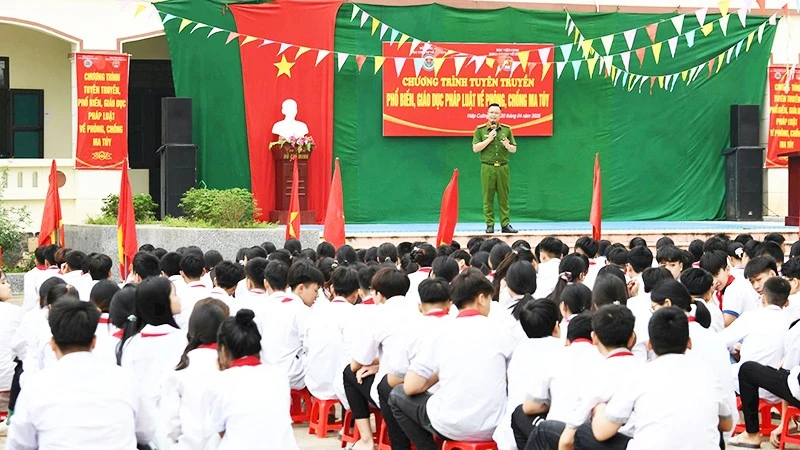 Phát huy vai trò các hội, đoàn thể trong phòng chống ma túy
