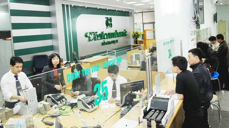 Nợ xấu ồ ạt rao bán giảm giá sâu, thị trường mua bán nợ vẫn trầm lắng