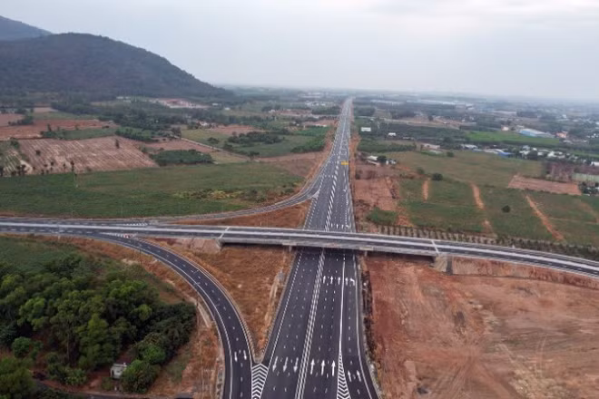 Một nút giao ở cao tốc Biên Hòa-Vũng Tàu.