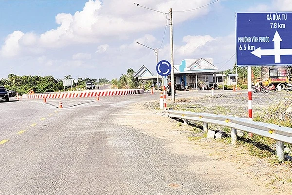 Nút giao đường đông-tây với các tuyến đường khác trên địa bàn phường Khánh Hòa, thành phố Cần Thơ.