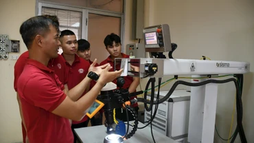 Hệ thống cơ sở giáo dục nghề nghiệp cần được đầu tư đúng mức để góp phần phát triển nguồn nhân lực chất lượng cao. (Ảnh PHÚ XUYÊN) 