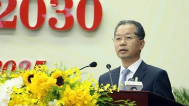 Thủ tướng Chính phủ tiếp nhận, bổ nhiệm ông Nguyễn Văn Quảng, Ủy viên Trung ương Đảng, Bí thư Thành ủy Đà Nẵng giữ chức Phó Tổng Thanh tra Thường trực Thanh tra Chính phủ. (Nguồn: TTXVN)