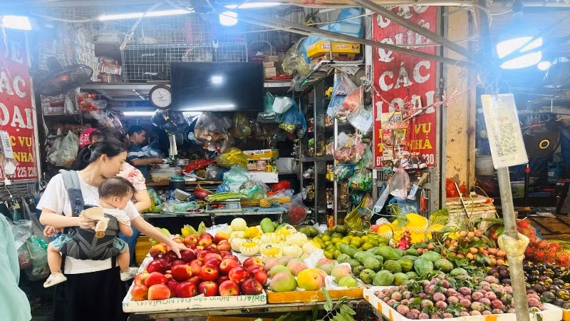 Cả nước hiện có gần 2 triệu hộ đóng thuế khoán, bình quân nộp 700.000 đồng mỗi tháng. (Ảnh: MINH PHƯƠNG)