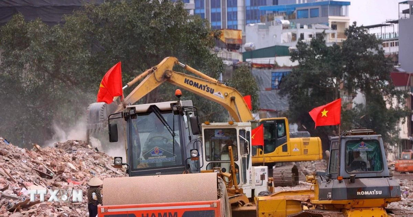 Dự án đường Vành đai 1 thủ đô Hà Nội. (Ảnh: Văn Điệp/TTXVN)