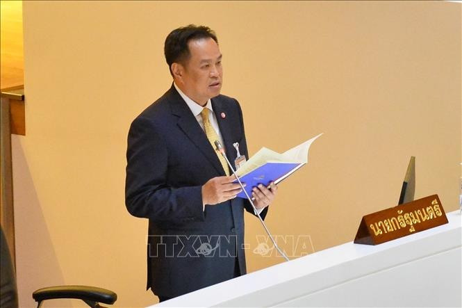 Thủ tướng lâm thời Thái Lan Anutin Charnvirakul. Ảnh tư liệu: THX/TTXVN