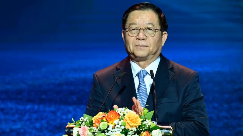 Đồng chí Nguyễn Trọng Nghĩa phát biểu tại Lễ trao giải. (Ảnh: Việt Trung)