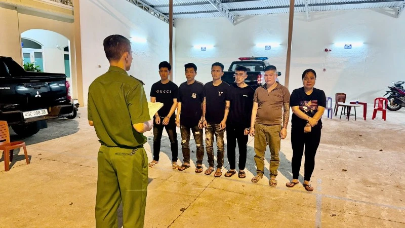 Đà Nẵng triệt phá đường dây mua bán người dưới 16 tuổi tại quán karaoke