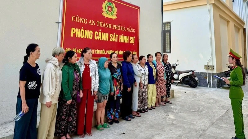 Đà Nẵng Triệt Phá Tụ Điểm Đánh Bạc Quy Mô, Thu Lợi Hàng Trăm Triệu Đồng