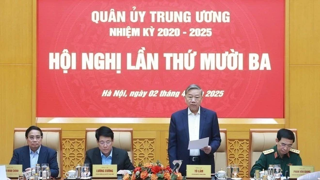 Tổng Bí thư Tô Lâm, Bí thư Quân ủy Trung ương chủ trì Hội nghị Quân ủy Trung ương lần thứ mười ba, nhiệm kỳ 2020-2025. (Ảnh: THỐNG NHẤT/TTXVN)