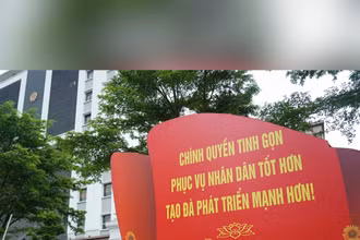 Bản tin thời sự sáng ngày 1/7/2025: Hôm nay, 34 tỉnh, thành phố chính thức hoạt động theo mô hình chính quyền địa phương 2 cấp