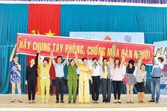 Tổ chức Di cư quốc tế tại Việt Nam (IOM) phối hợp với tỉnh Tây Ninh tổ chức tuyên truyền phòng, chống MBN cho học sinh.