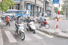 Ngã tư Lý Thường Kiệt - Hồng Bàng (quận 5) đã thông thoáng hẳn nhờ được mở đường nhánh rẽ phải vào đường Hồng Bàng.