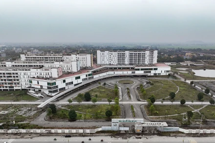 Cơ sở 2 của Bệnh viện Hữu nghị Việt Đức tại Hà Nam (cũ) - dự án vướng mắc kéo dài gây thất thoát, lãng phí hàng nghìn tỷ đồng. (Ảnh Đại Thế) 