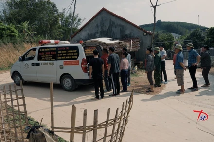 Cảnh trong phim "Hành trình yêu thương" (Hãng phim Tài liệu và Khoa học Trung ương).