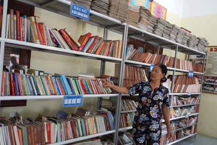 Mô hình thư viện, tủ sách khuyến học ở thôn Phú Mẫn (Bắc Ninh).