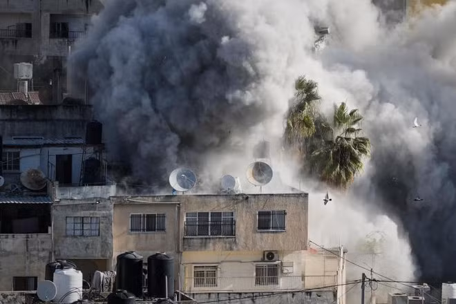 [Video] Israel nối lại các cuộc không kích vào Dải Gaza