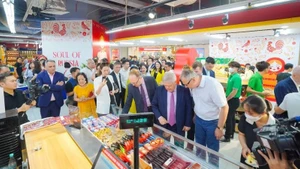 Tại Russia Corner, khách hàng không chỉ mua sắm mà còn được kết nối sâu sắc với các giá trị văn hóa quốc tế.