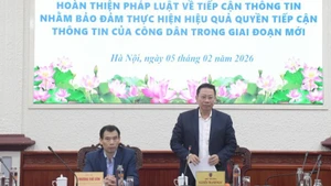 Thứ trưởng Tư pháp Nguyễn Thanh Ngọc chủ trì Hội thảo.