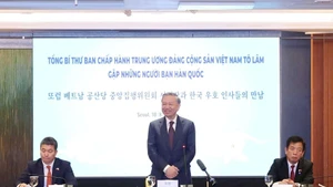 Tổng Bí thư Tô Lâm phát biểu tại buổi gặp những người bạn Hàn Quốc. (Ảnh: Thống Nhất/TTXVN)