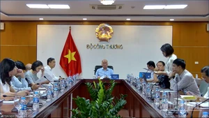 Hội nghị giao ban Xúc tiến thương mại hệ thống thương vụ Việt Nam ở nước ngoài tháng 7. (Ảnh: KIM DUNG)