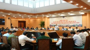 Toàn cảnh buổi làm việc. (Ảnh: Minh Phương)