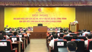 Toàn cảnh buổi làm việc. (Ảnh: MINH PHƯƠNG)