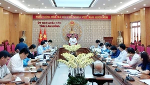 Đồng chí Hồ Văn Mười, Phó Bí thư Tỉnh ủy, Bí thư Đảng ủy, Chủ tịch Ủy ban nhân dân tỉnh Lâm Đồng chủ trì Hội nghị Ban Thường vụ về công tác chuẩn bị Đại hội Đảng bộ Ủy ban nhân dân tỉnh lần thứ I, nhiệm kỳ 2025-2030.