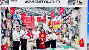 Đoàn công tác của Sở Công thương Hà Nội cùng các doanh nghiệp tham gia Tokyo International Gift Show-TGIS 2025.