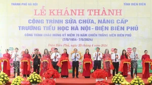 Hai địa phương tổ chức lễ khánh thành Trường tiểu học Hà Nội-Điện Biên Phủ sau sửa chữa, nâng cấp.