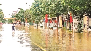 Cứ mưa lớn là nhiều điểm trên địa bàn thành phố Thái Nguyên ngập.