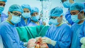 Dấu mốc y học: Lần đầu ghép thành công đồng thời tim–phổi cho bệnh nhân suy đa tạng tại Việt Nam