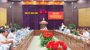 Lãnh đạo tỉnh Vĩnh Long phát biểu ý kiến đóng góp vào kế hoạch vốn đầu tư công giai đoạn 2026-2030. 