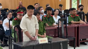 Bị cáo Phan Minh Trung lĩnh án tử hình về tội "Mua bán trái phép chất ma tuý".