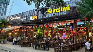 Ba doanh nghiệp, hộ kinh doanh trên địa bàn quận Ngũ Hành Sơn bị xử phạt vì vi phạm trên lĩnh vực môi trường và an toàn thực phẩm. (Ảnh: DB)