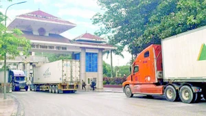 Hoạt động xuất, nhập khẩu hàng hóa qua Cửa khẩu quốc tế Thanh Thủy.