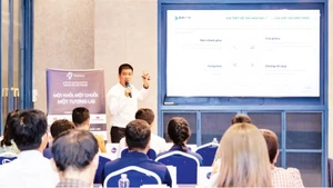 Một chương trình tập huấn về khung pháp lý tài sản mã hóa do Viện Công nghệ Blockchain và trí tuệ nhân tạo tổ chức tại Thành phố Hồ Chí Minh.