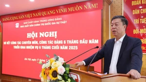 Đẩy mạnh chuyển đổi số toàn diện trong hoạt động xuất bản, phát hành