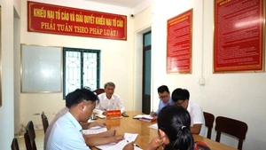 Thẩm quyền giải quyết khiếu nại, tố cáo của Chủ tịch UBND 2 cấp