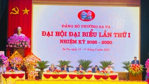 Toàn cảnh Đại hội Đại biểu Đảng bộ phường Sa Pa lần thứ I nhiệm kỳ 2025-2030.