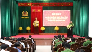 Hội nghị quán triệt, phổ biến Luật Quản lý, sử dụng vũ khí, vật liệu nổ, công cụ hỗ trợ.
