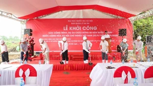 Công trình có tổng mức đầu tư 60 tỷ đồng, được thiết kế hiện đại, phục vụ trực tiếp cho đào tạo và nghiên cứu.