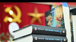 Dự án sách "Con đường tương lai" của nhà văn, nhà nghiên cứu Nguyễn Xuân Tuấn góp phần định hình tư duy phát triển đất nước giai đoạn mới.