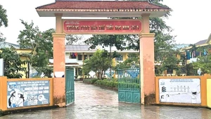 Trường phổ thông dân tộc bán trú tiểu học Kim Thủy nơi xảy ra vụ ngộ độc thực phẩm tập thể gây bức xúc dư luận tại xã Kim Ngân, tỉnh Quảng Trị.