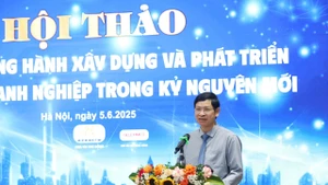 Thứ trưởng Văn hóa, Thể thao và Du lịch Hồ An Phong phát biểu tại sự kiện. (Ảnh: TRẦN HUẤN)