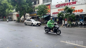 Dự báo chiều tối khu vực Bắc Bộ có mưa rào và dông rải rác. (Ảnh minh họa: Đ.T)